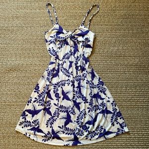 Nieves Lavi 100% Silk blue white bird print Dress